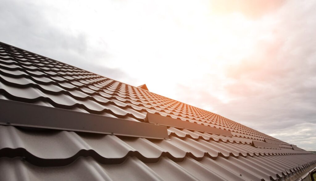 The Pros and Cons of Different Roof Styles for Union Homes 1 Roof Style Comparison