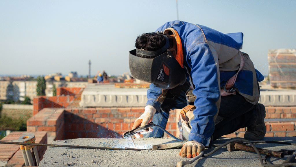 Membrane Welding Repairs: Heat Fusion Techniques for Union Roofs 7 membrane welding repairs